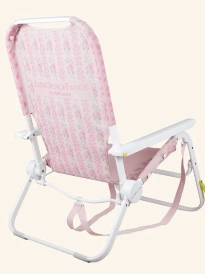 Iso-Loveshackfancy X Sunflow Folding Beach Seat +Matching Blooming Heirloom Tote